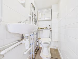 WC- click for photo gallery